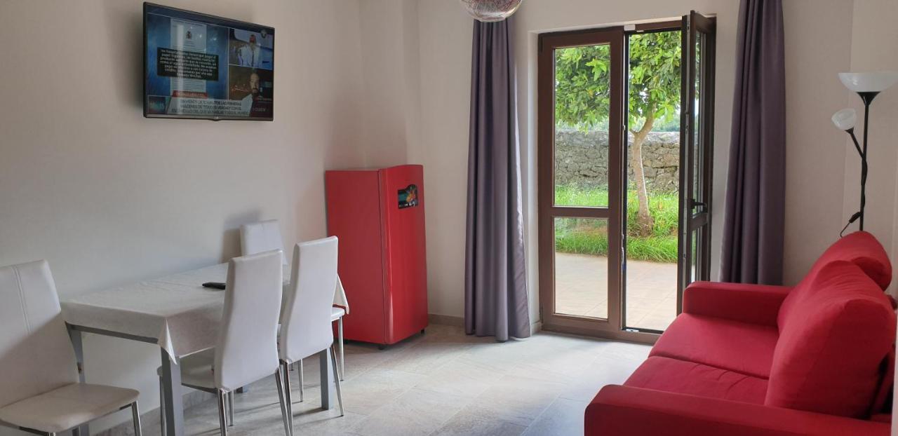 Apartamentos La Pradera De Isla Plana Buitenkant foto
