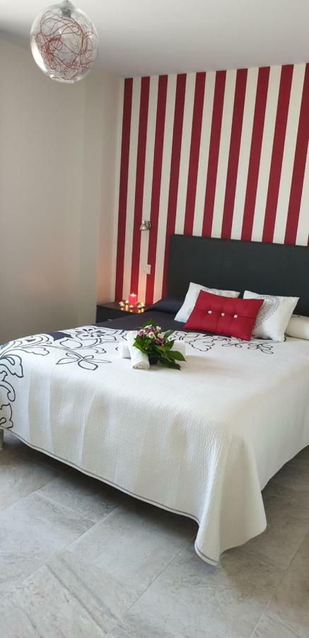 Apartamentos La Pradera De Isla Plana Buitenkant foto