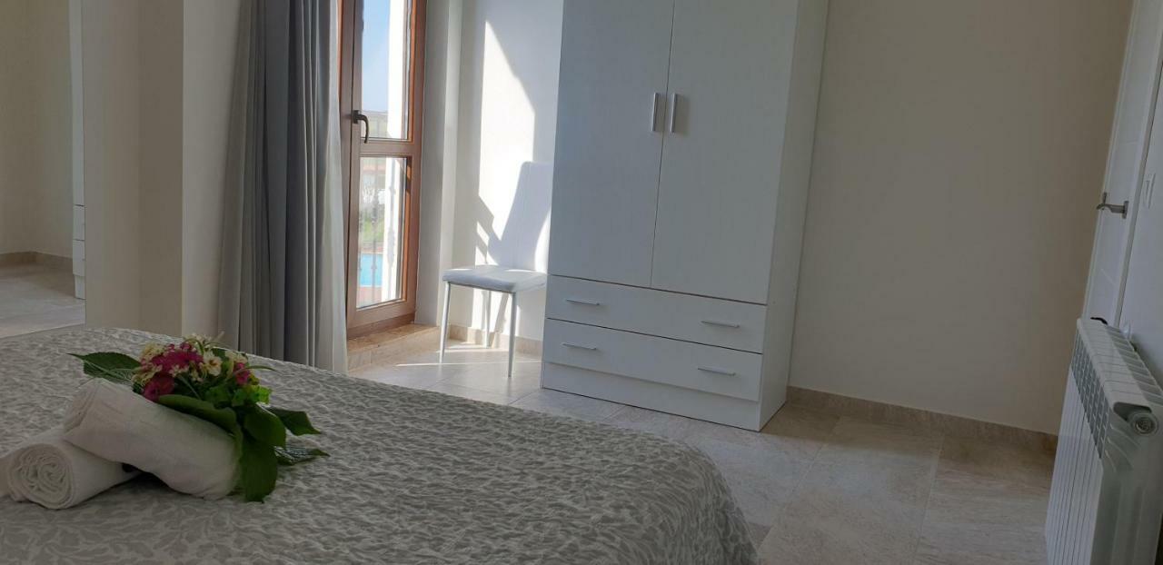 Apartamentos La Pradera De Isla Plana Buitenkant foto