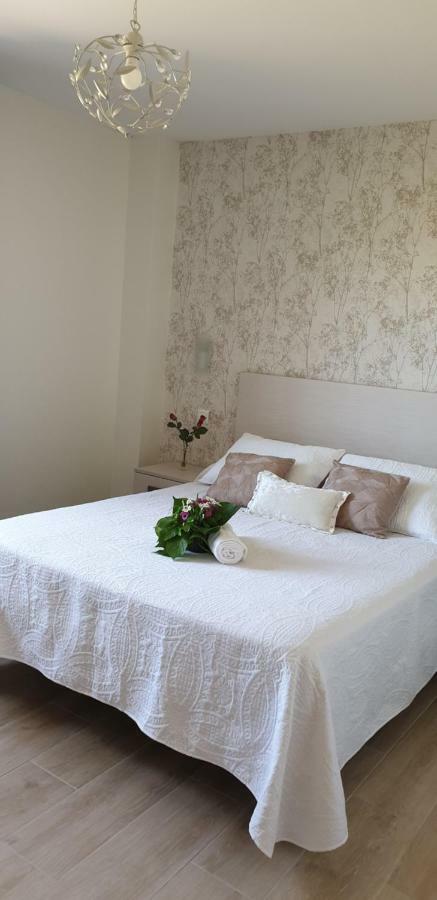 Apartamentos La Pradera De Isla Plana Buitenkant foto