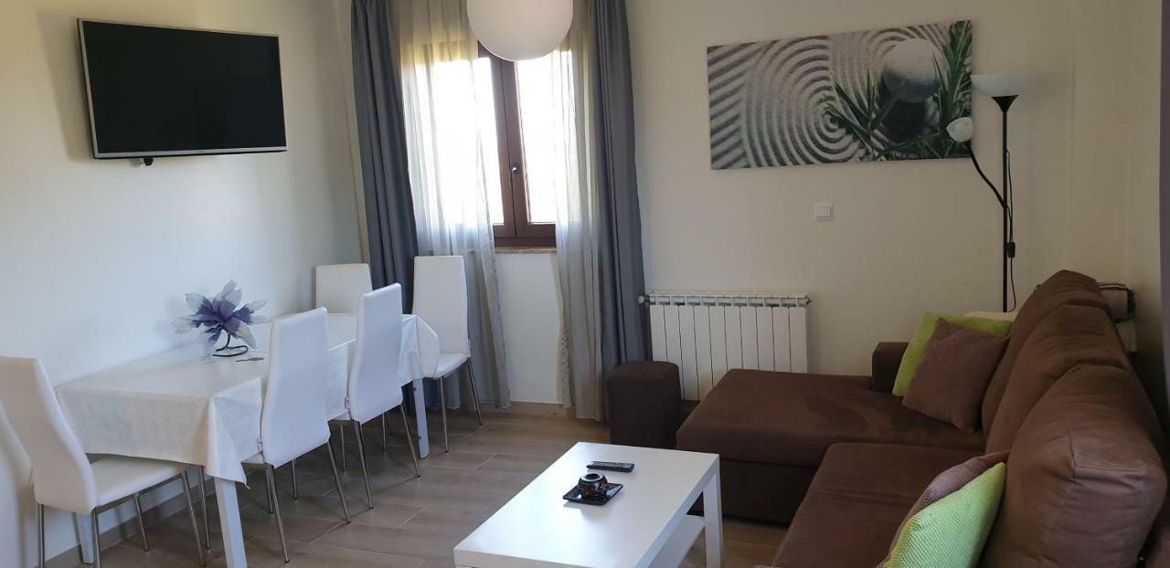 Apartamentos La Pradera De Isla Plana Buitenkant foto